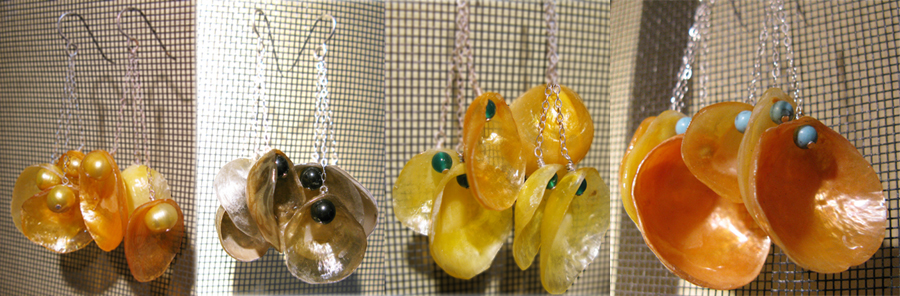 Jingle ER_all Figure 5: Jingle ear rings with yellow pearls, with hematite, with green onyx and with turquoise beads (from left to right).