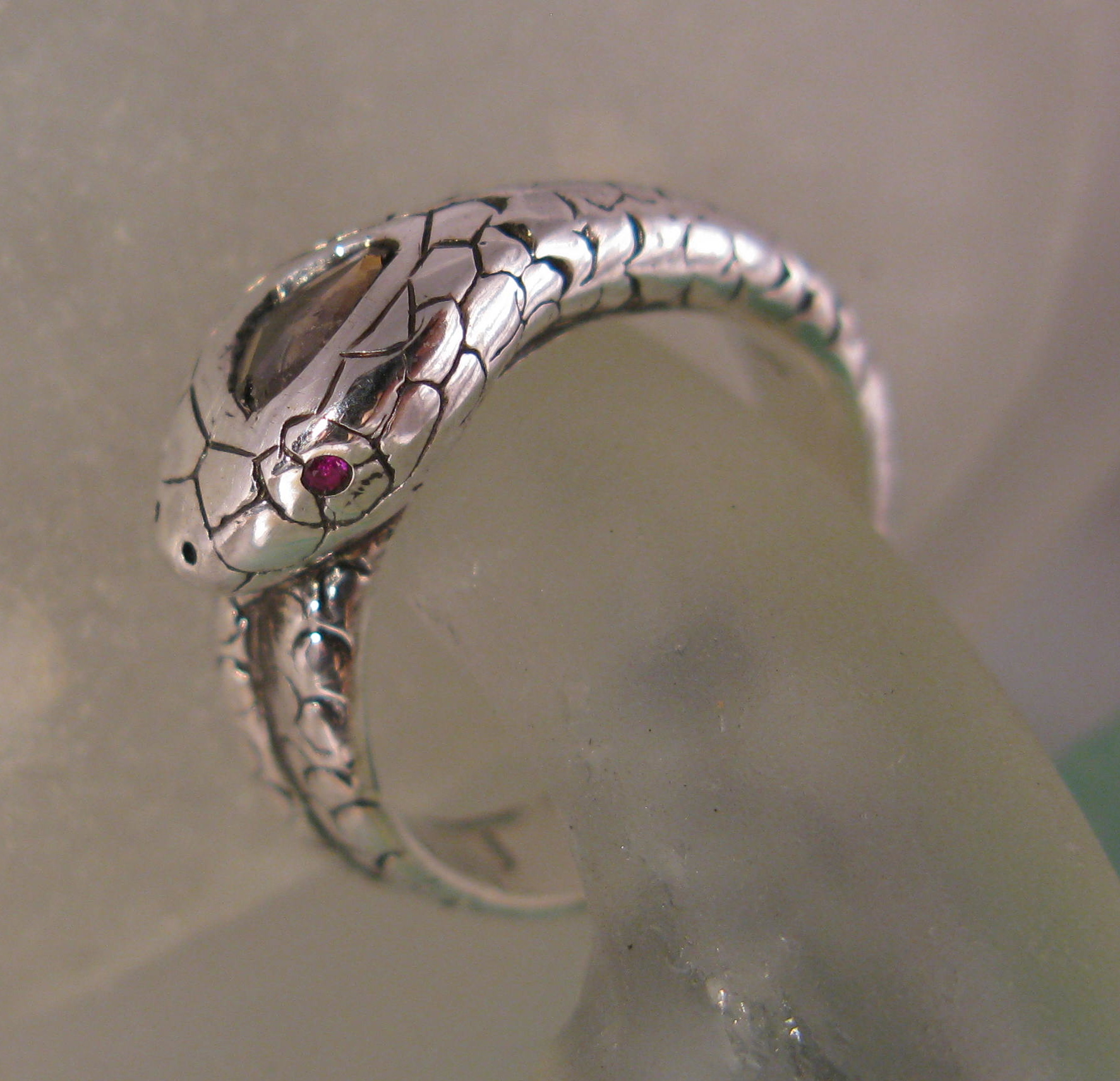 Snake ring