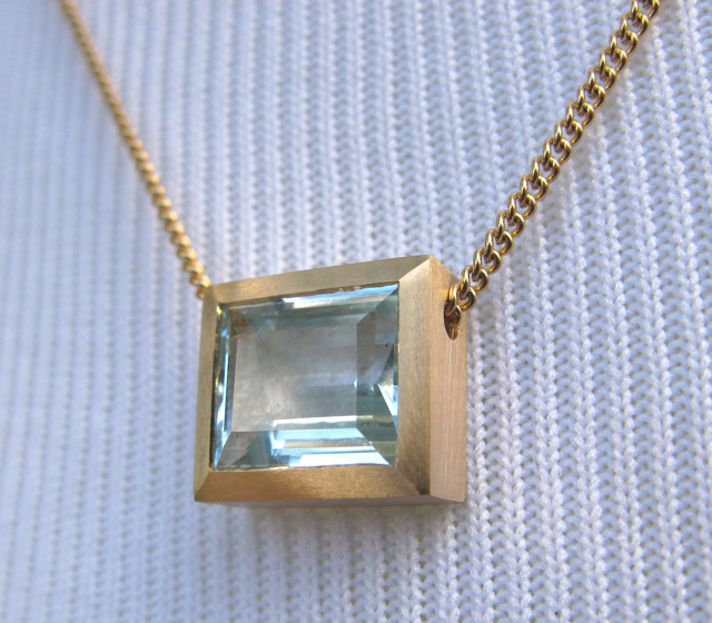Aquamarine pendant